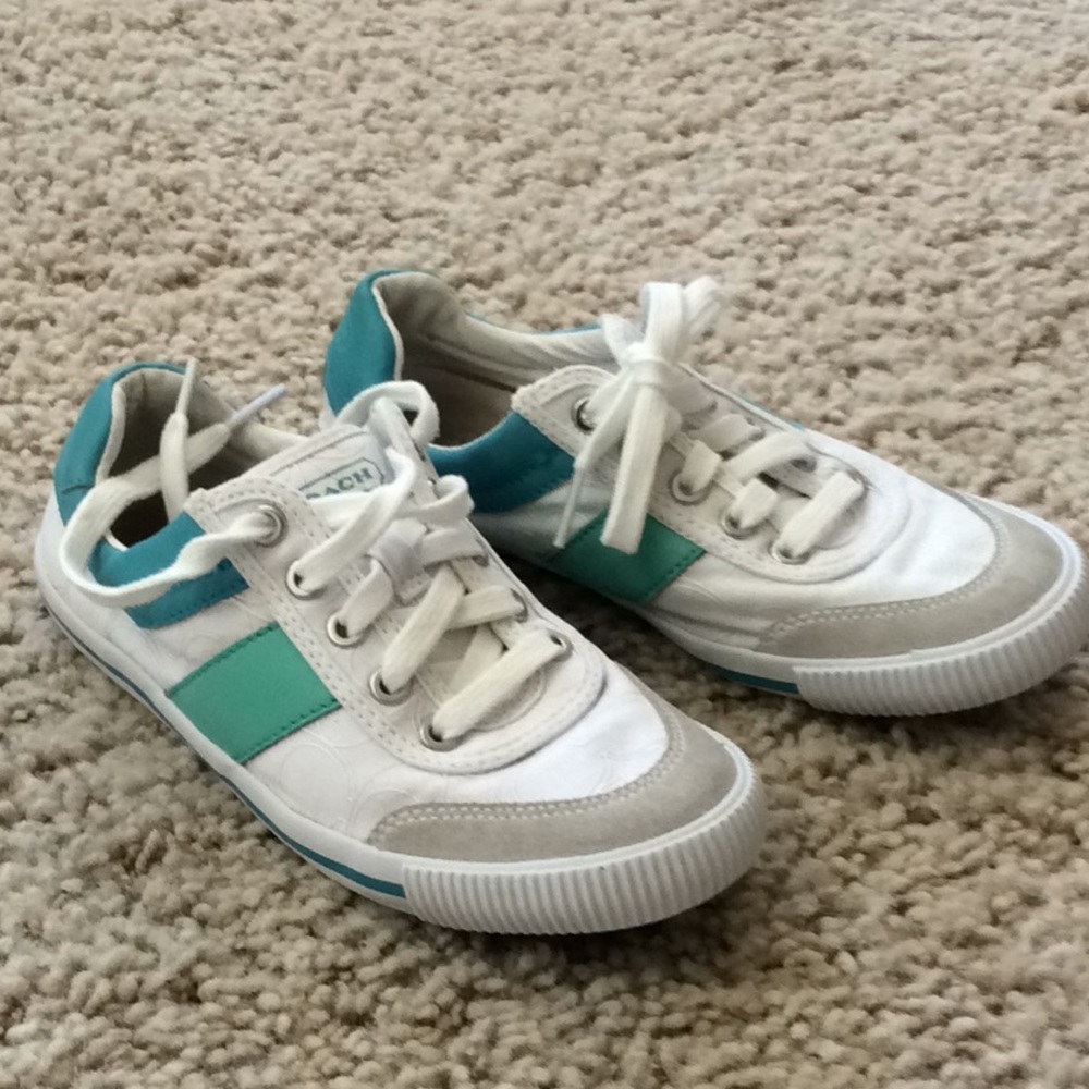 Coach Size 6B